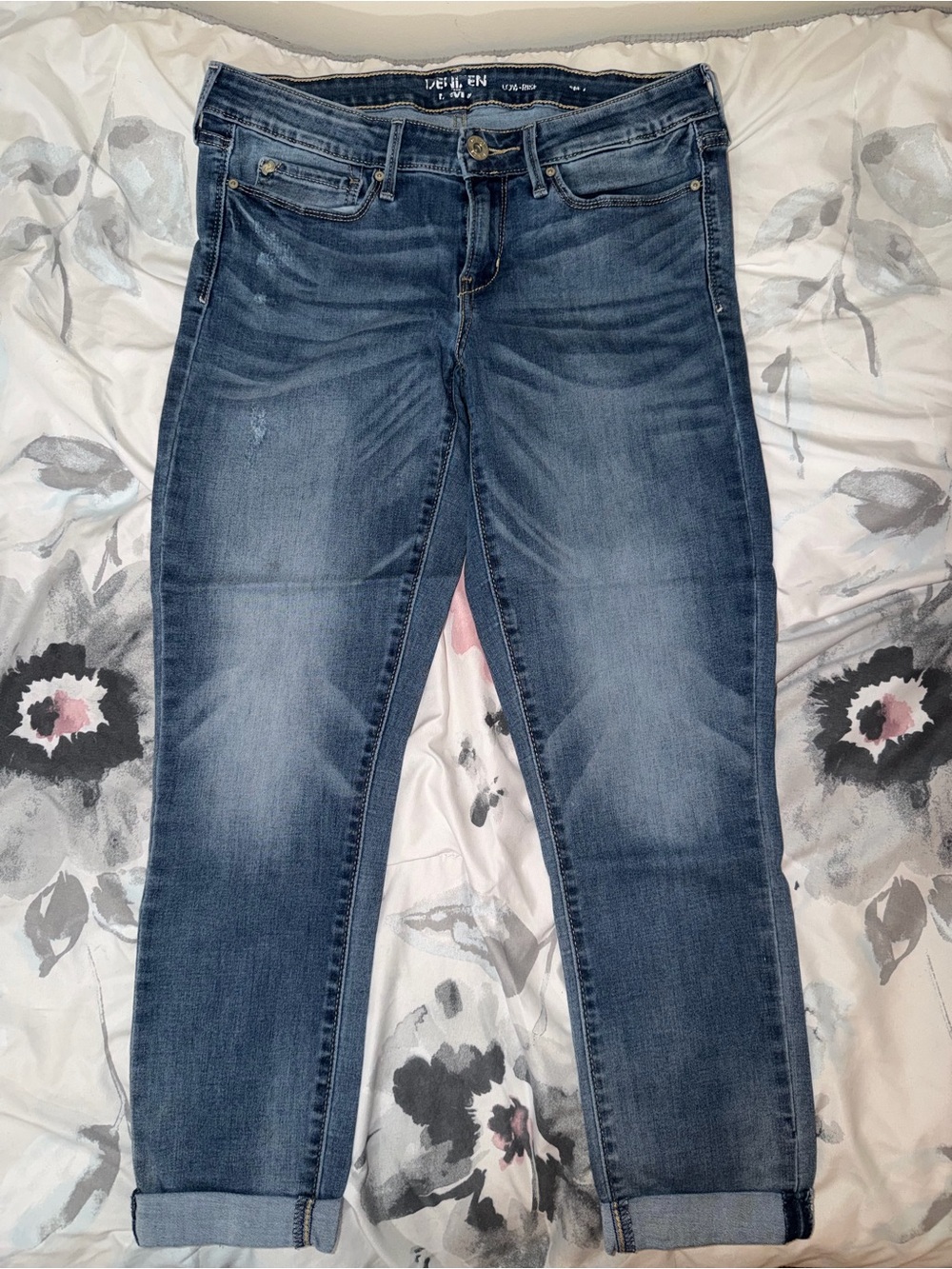 Levi's Women's Dark Blue Boyfriend Jeans